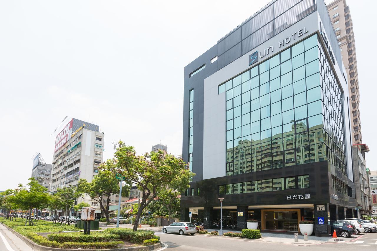 Sun Hotel Kaohsiung Exterior photo